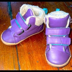 “Ten Little” fur-lined, purple high top booties
